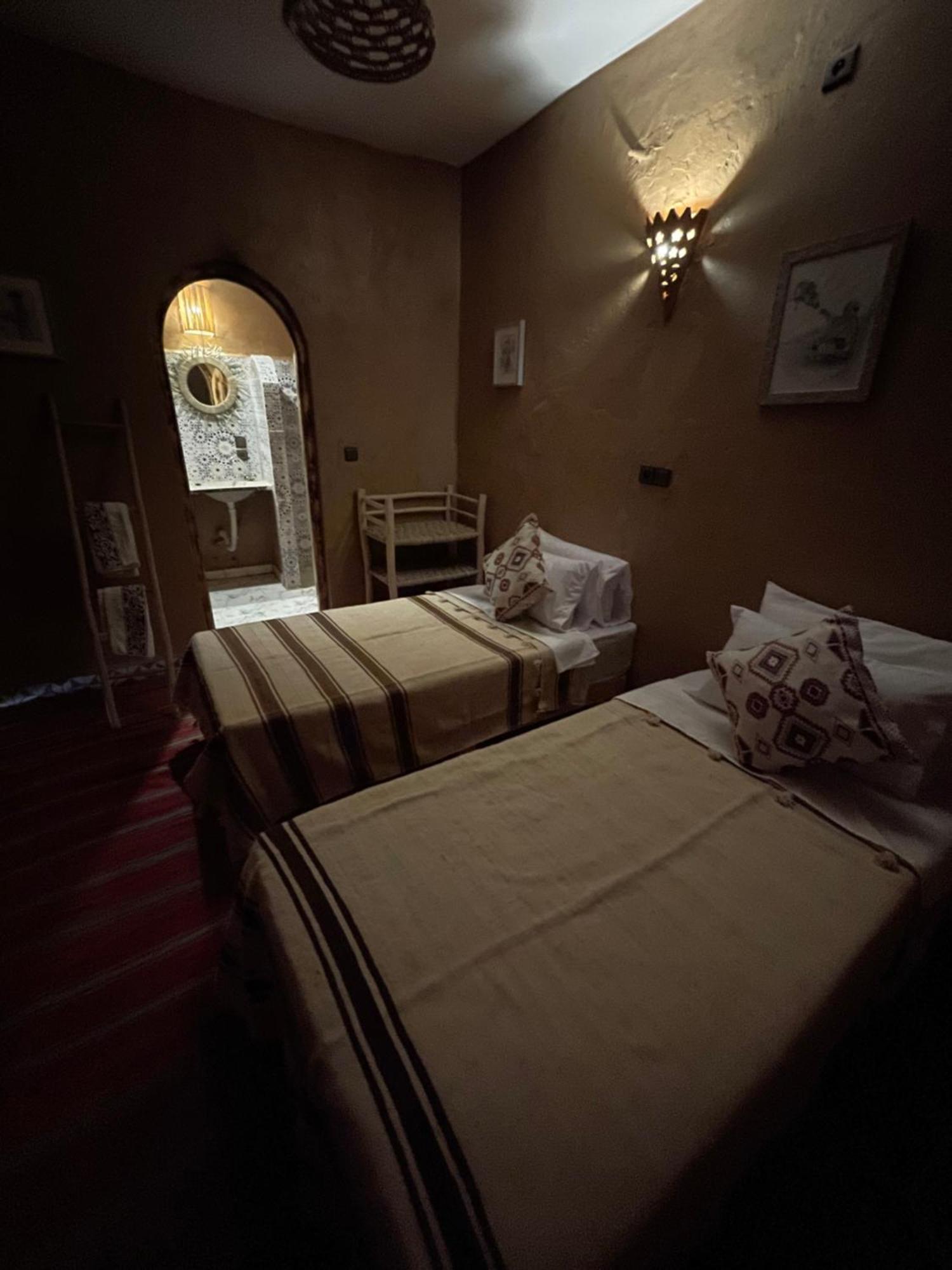 Dar Nomads Bed and Breakfast M'Hamid Exteriör bild
