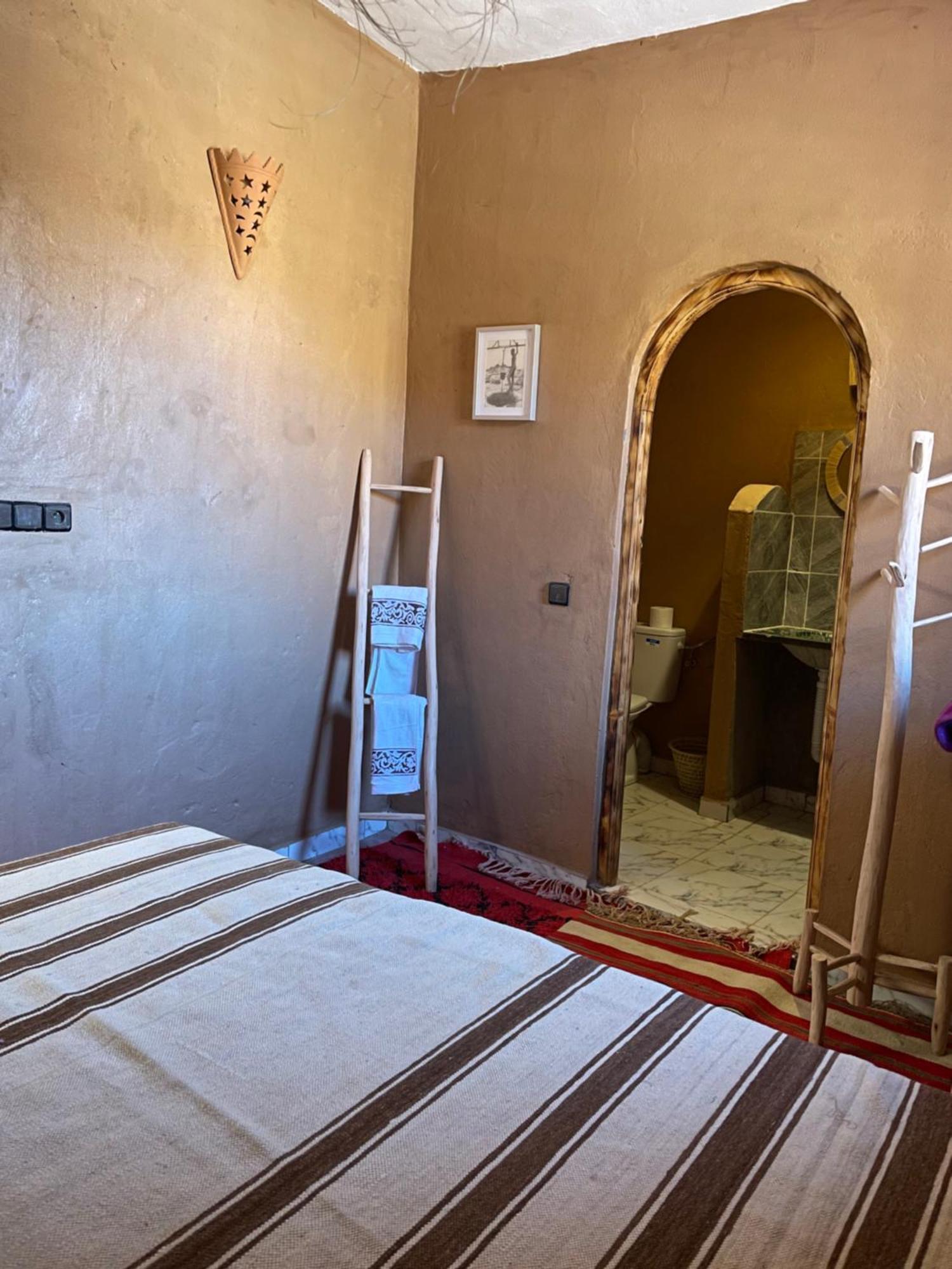 Dar Nomads Bed and Breakfast M'Hamid Exteriör bild